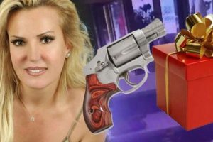Filiz Aker otele silahı hediye kutusunda mı soktu?