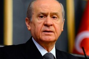 Bah&ccedil;eli sert &ccedil;ıktı: Yarın nasıl bir tokat yiyeceğini kestiremez