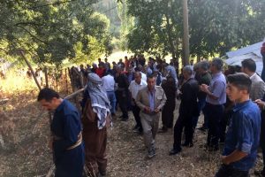 Irak sınırında bayram renkli g&ouml;r&uuml;nt&uuml;ler oluşturdu