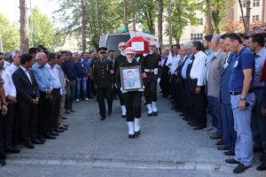 Şehit korucu son yolculuğuna uğurlandı
