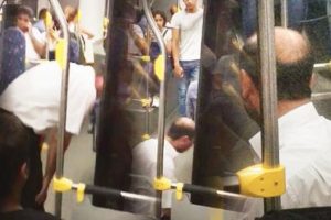 Otob&uuml;s&uuml; durdurup namaz kılan şof&ouml;r&uuml;n cezası belli oldu