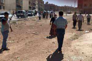 D&uuml;ğ&uuml;nde taşlı sopalı kavga: 4 yaralı