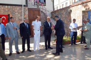 Bursa Mudanya'da bayramlaşma t&ouml;reni yapıldı