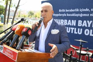 Bursa Nil&uuml;fer Belediye Başkanı Bozbey: &Uuml;lkemin geleceğine g&uuml;ven duymak istiyorum&nbsp;