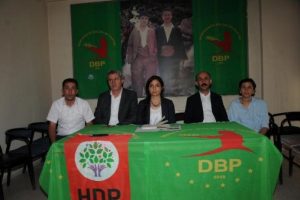 HDP Milletvekili Ertan: "Hakkari'de &ouml;len ve yaralananlar sivildi"