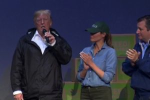 Trump, 2. kez aynı b&ouml;lgeyi ziyaret etti