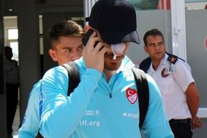 Serdar Aziz Milli Takım kadrosundan &ccedil;ıkarıldı!