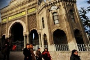 &Uuml;niversitelere de Kuran kursu geliyor