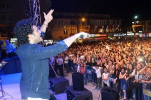 Buray hayranlarıyla buluştu