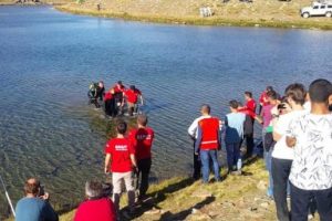 Bursa'da boğulma tehlikesi ge&ccedil;iren &ccedil;ocuğu kurtarırken boğuldu