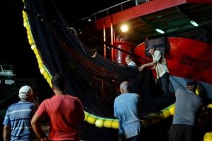 İstanbullu balık&ccedil;ılar 'vira bismillah' dedi