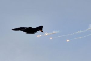 7 ter&ouml;rist etkisiz hale getirildi, bomba y&uuml;kl&uuml; ara&ccedil; imha edildi