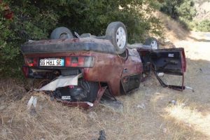 Otomobil takla attı: 3 yaralı