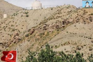T&uuml;rkiye sınırına 3 km &ccedil;elik kablo &ccedil;eken İranlılar yakalandı