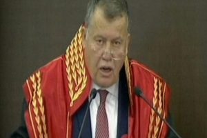 Adli yıl a&ccedil;ılışı t&ouml;reninden flaş mesajlar
