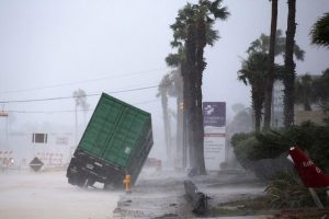 ABD yeni kasırga Irma'ya hazırlanıyor