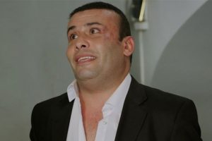 İzmir Marşı'na k&uuml;freden Ebubekir &Ouml;zt&uuml;rk, TRT 'de iş buldu