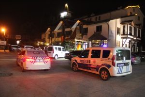 Otel restoranında silahlı kavga: 3 yaralı