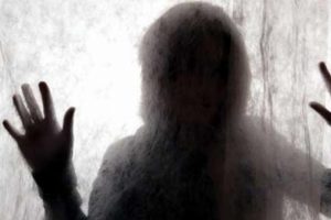 'Bizi istismar etti' dedikleri dedeleriyle aynı evde yaşıyorlar!