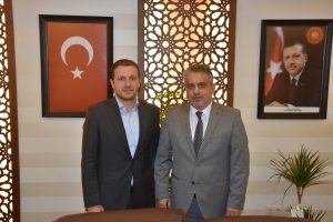 AK Parti Bursa İl Başkanı Salman:"Dava dostlarımızın tevecc&uuml;h&uuml; bizi sevindiriyor"