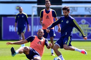 Fener Giuliano ve Isla'sız &ccedil;alıştı
