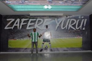 Konyaspor'un 10 numarası imzaladı!