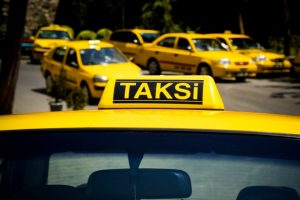 Taksi &uuml;cretlerine zam geldi