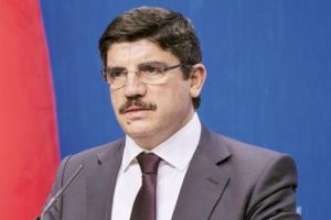 Ak Parti'de Yasin Aktay da 8. kata &ccedil;ıkıyor