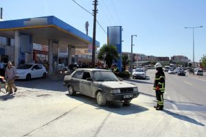 Bir saat &ouml;nce aldığı Bursa plakalı ara&ccedil; yandı