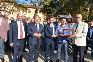 Bursa'da 4. Uluslararası Altın Biber Festivali d&uuml;zenlendi