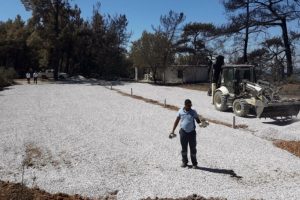 &Ccedil;adır ve konteyner yaşam alanı oluşturuluyor