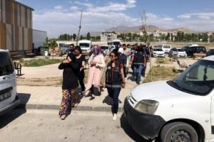 Van'da FET&Ouml;/PDY operasyonu: 22 kişi g&ouml;zaltına alındı