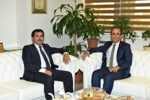 Bursa Yıldırım Belediye Başkanı Edebali, Koca'yı ağırladı