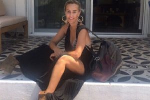 Helin Avşar ayrılık sonrası nefes a&ccedil;ıyor!