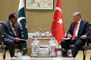 Cumhurbaşkanı Erdoğan İran ve Pakistan liderleriyle g&ouml;r&uuml;şt&uuml;