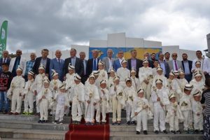 Bursa İznik Belediyesi'nden Sırbistan'da s&uuml;nnet ş&ouml;leni