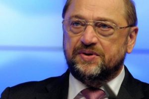 T&uuml;rkiye'nin seyahat uyarısı Schulz'u kızdırdı...
