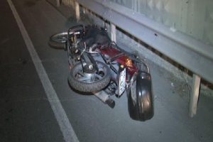 Motosiklet kazası: 1 &ouml;l&uuml;