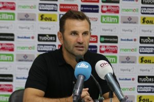 Buruk: "Hakemlerin korkması ve oyuncularımızın kalitesinin d&uuml;şmesiyle mağlup olduk"