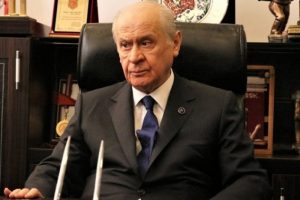 Bah&ccedil;eli'den muhaliflere kurultay mesajı