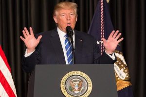 Trump kasırganın vurduğu Florida'ya gidiyor