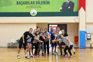 Bursa Osmangazili hentbolcular kupada dolu dizgin