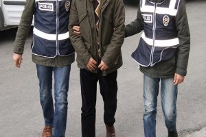 D&uuml;zce'de uyuşturucu operasyonu: 6 kişi tutuklandı