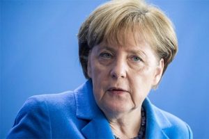 Merkel'den T&uuml;rkiye a&ccedil;ıklaması