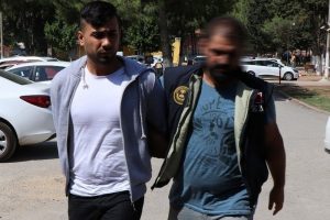 Almanya'ya ka&ccedil;maya &ccedil;alışan PKK'lı havalimanında yakalandı