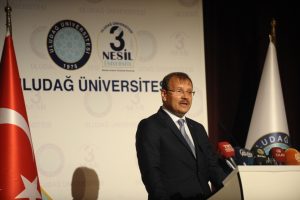 Başbakan Yardımcısı &Ccedil;avuşoğlu, Bursa'da U&Uuml; Akademik yılı t&ouml;renine katıldı