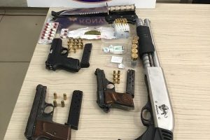 Uyuşturucu operasyonu: 8 g&ouml;zaltı