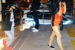 Fuhuş operasyonunda yakalandılar! AIDS ve Hepatit C &ccedil;ıktı