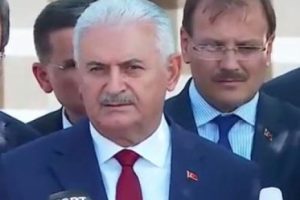 Başbakan Yıldırım'dan cenazedeki saldırıyla ilgili a&ccedil;ıklama
