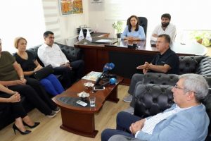 CHP'den HDP'ye taziye ziyareti